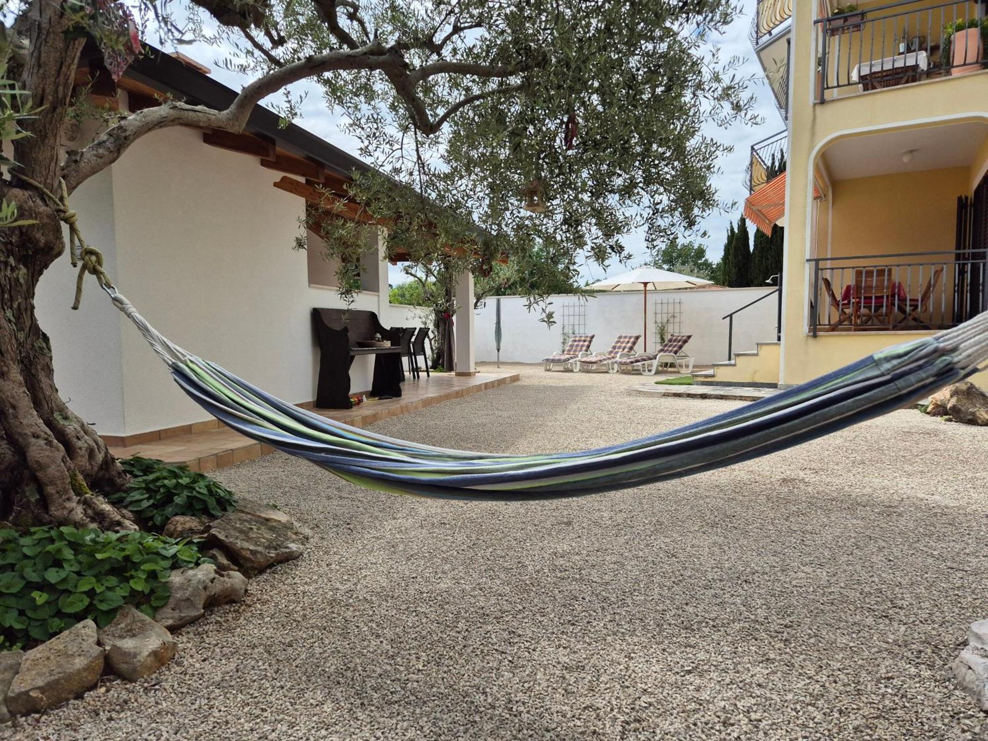 Apartment Vinja Porec - Privat Garden - Whirlpool 外观 照片